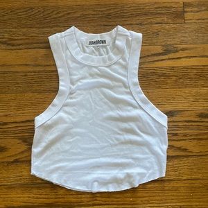 Joah Brown - body tank